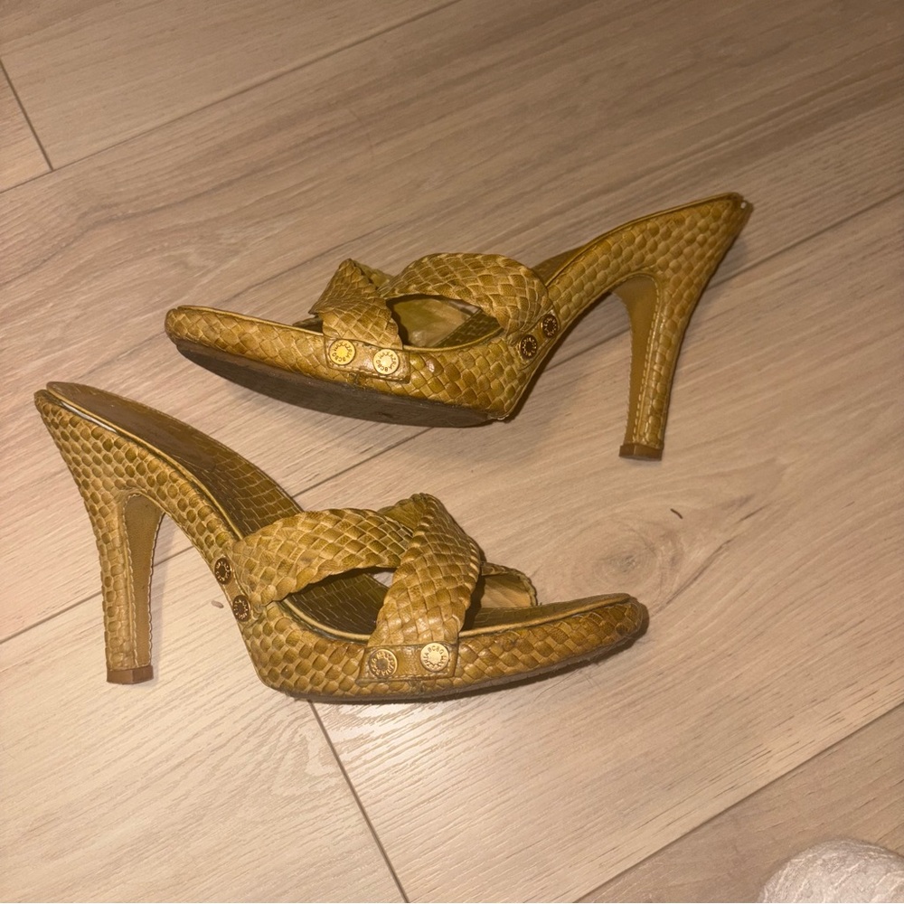 BCBG woven open toe heels - Check photos